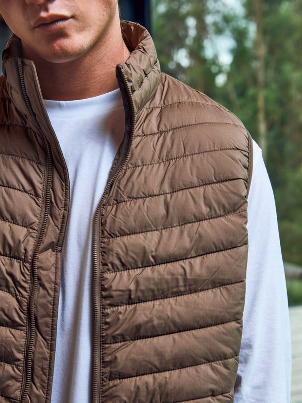 Product CHALECO PUFFER STATE - Canteen - Image 4
