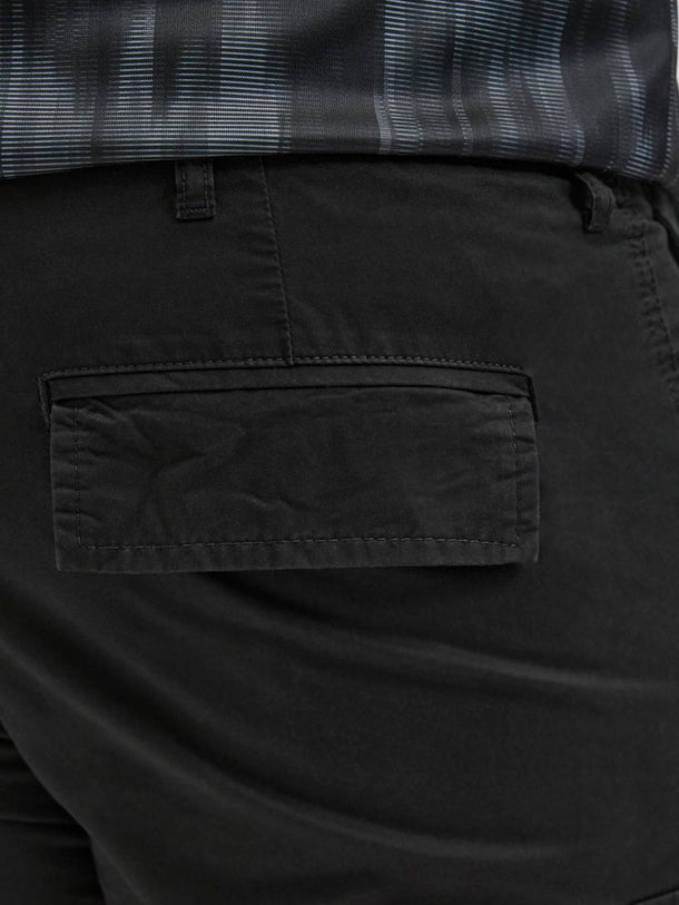 Product SHORT CARGO COLE PLUS - Black - Image 3