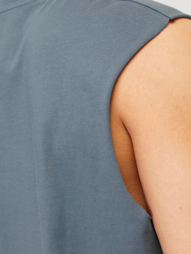 Product MUSCULOSA VESTERBRO PLUS - Stormy Weather - Image 2