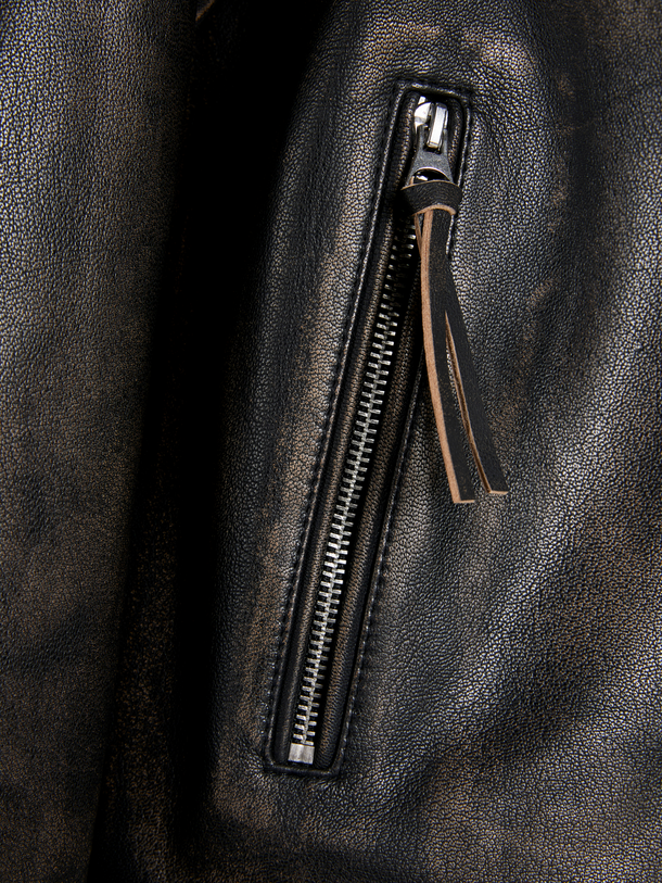 Product CAMPERA AVONDALE - Black - Image 2