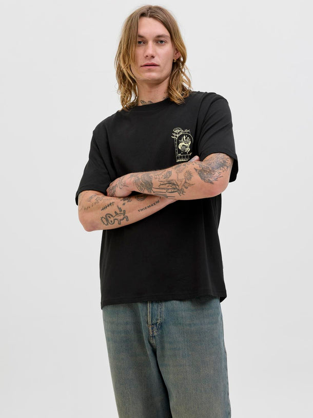 Product CAMISETA LOOSE ESTAMPADA BELLAGIO - Black - Image 3