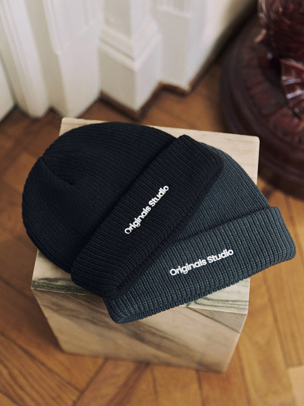 Product GORRO VESTERBRO - Black - Image 1