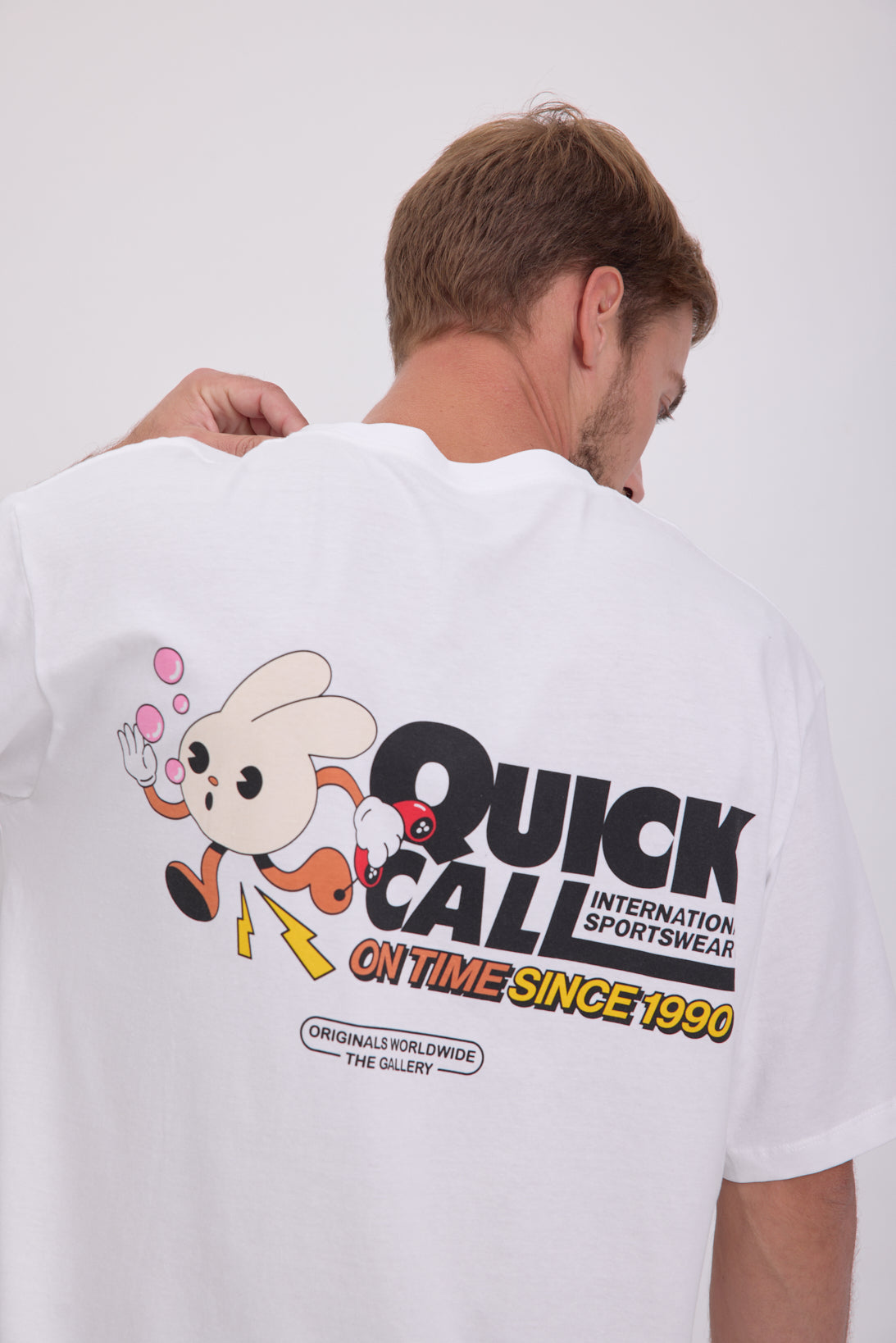 CAMISETA SALON - Bright White Print:RUNNING RABBIT