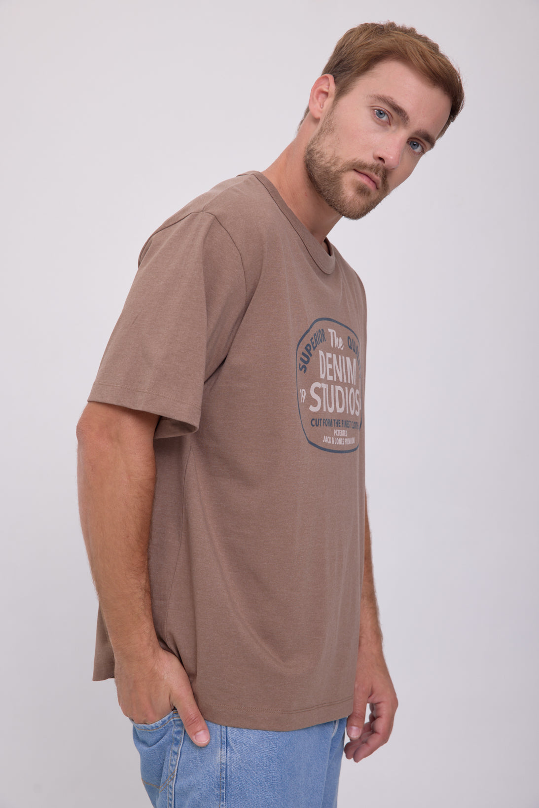 CAMISETA RASHFORD  - Walnut Detail:MELANGE