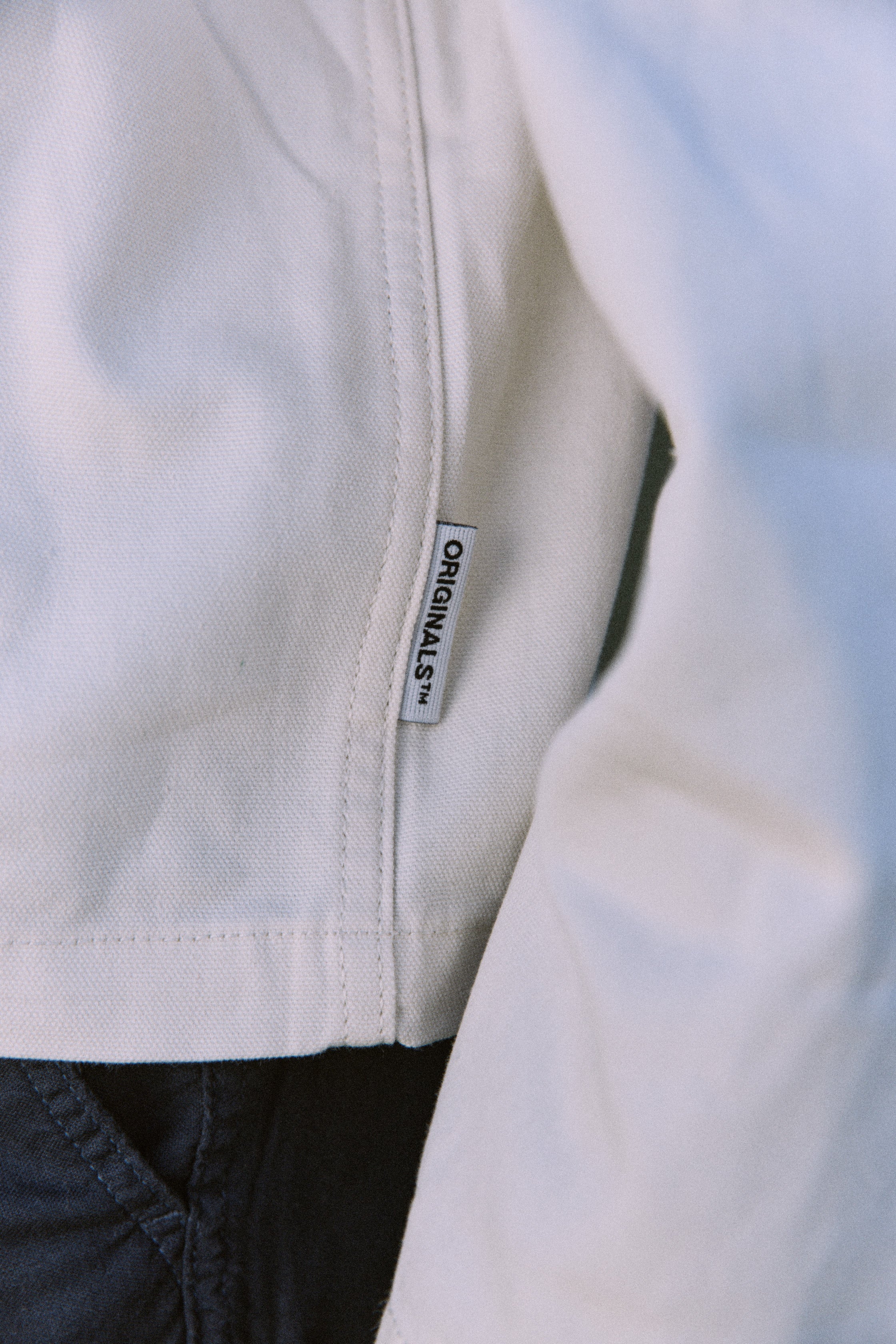 CAMPERA WORKER CON CUELLO CAMISERO RETIRO COACH - Antique White