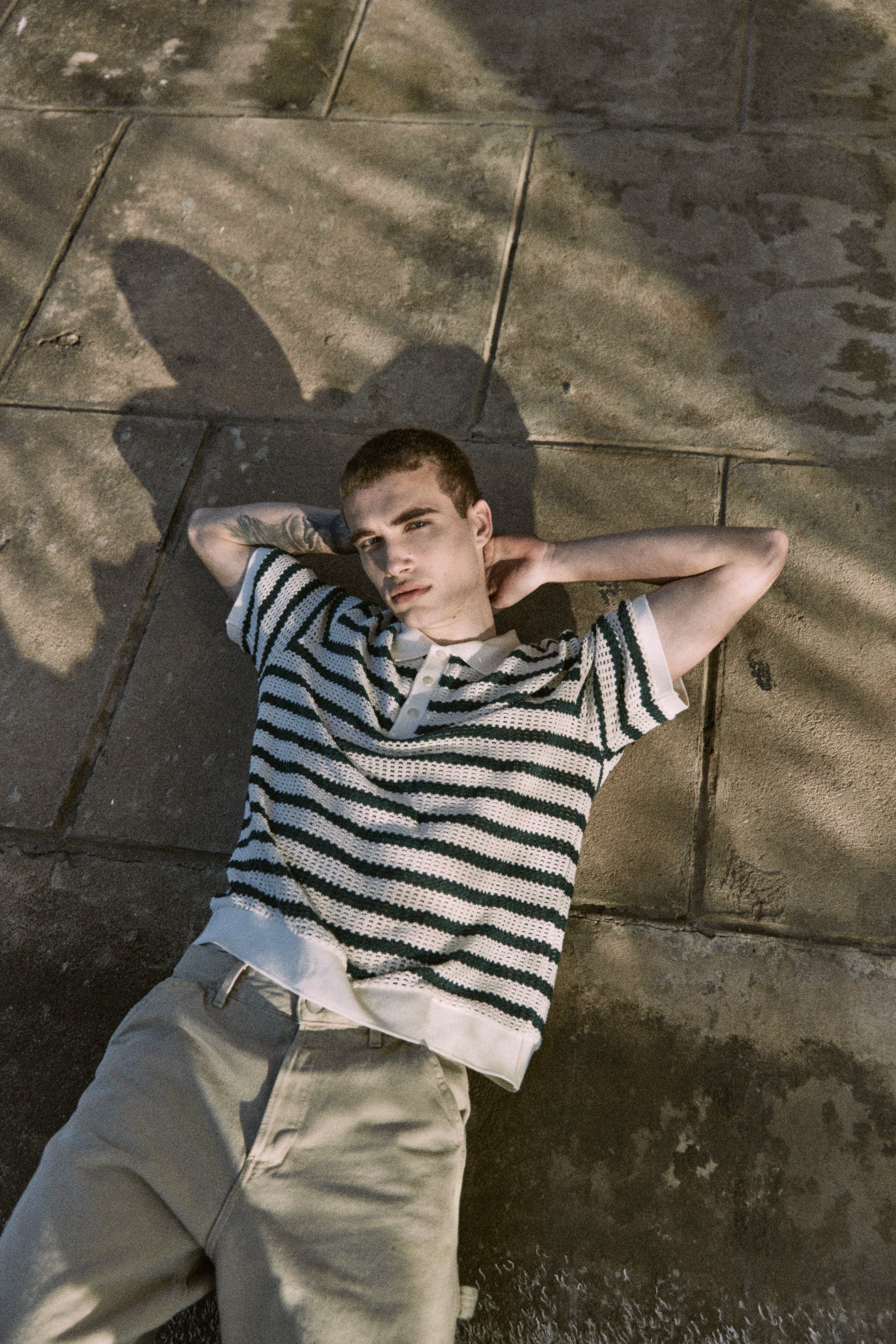 POLO LOOSE TEJIDO COHEN - Cloud Dancer Stripes:BOTANICAL GARDEN