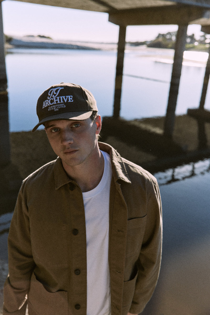 GORRO CON VICERA HAINES - Chocolate Chip