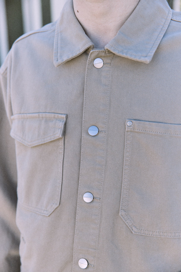 Product CAMPERA DE DENIM BELLAGIO-Silver Sage - Image 4