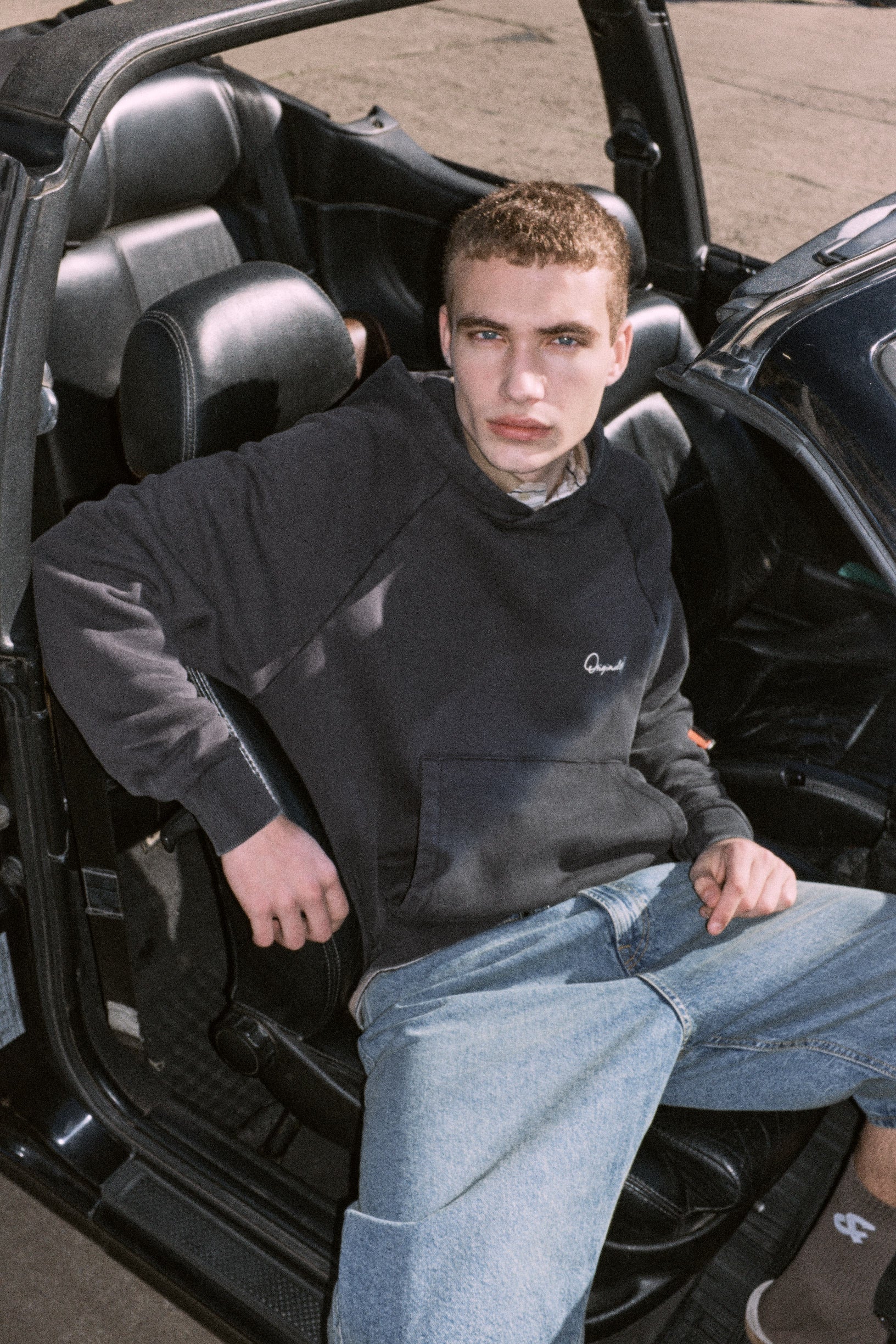 CANGURO ACAPULCO-Black