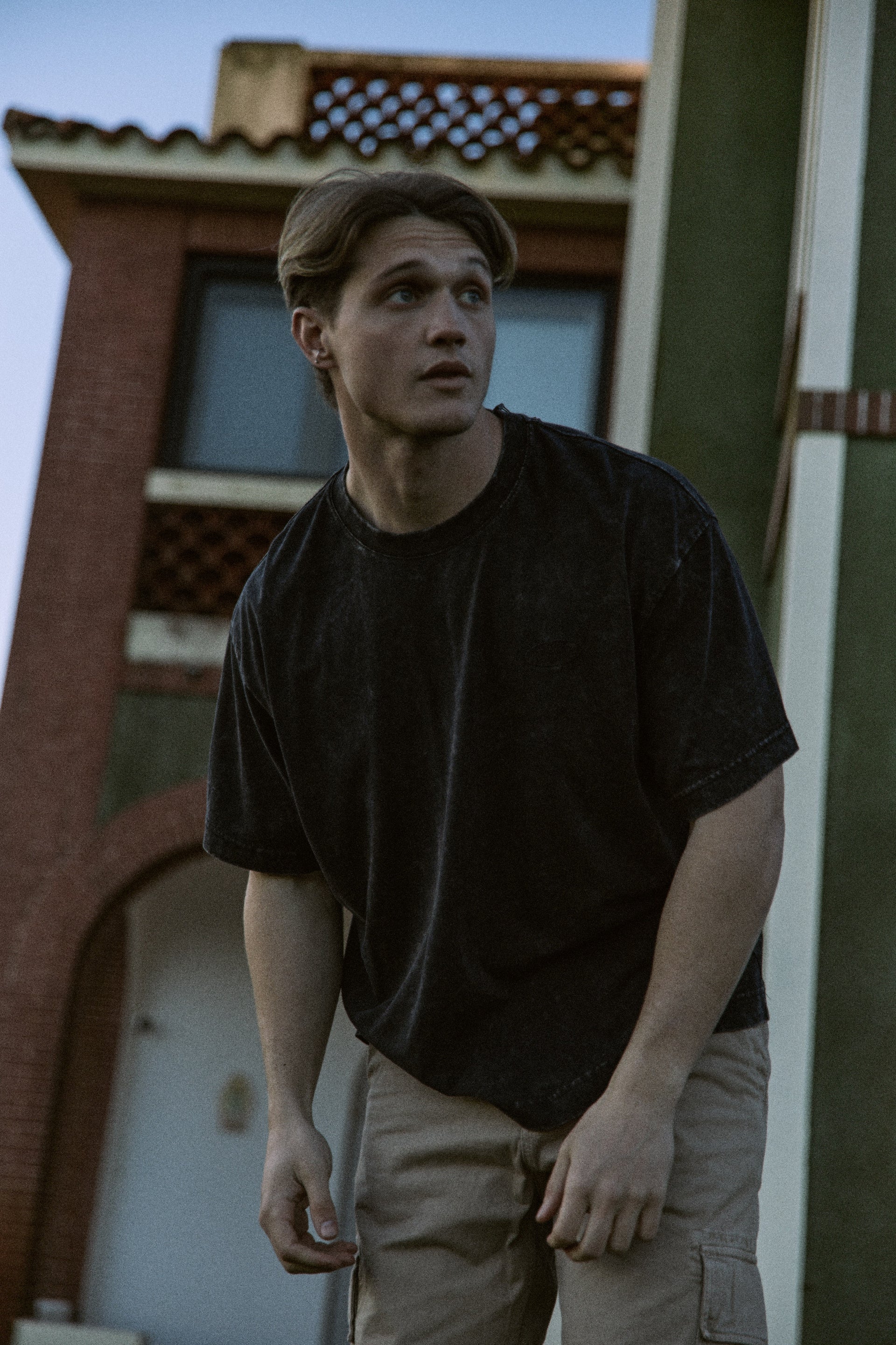 CAMISETA OVERSIZE CROPPED ACID WASH RETREAT - Black