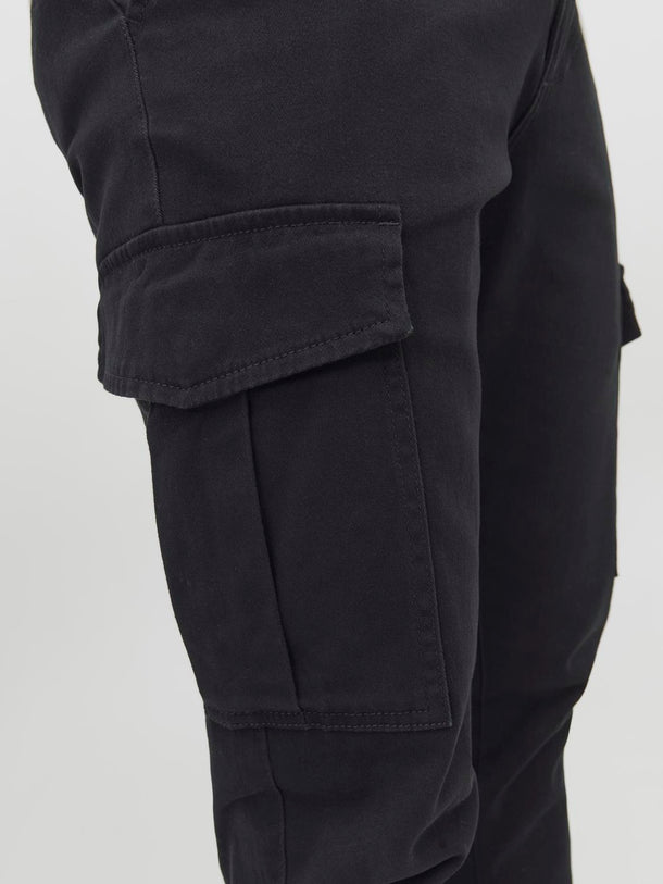 Product PANTALÓN CARGO SLIM TIRO MEDIO JOE - Black - Image 15