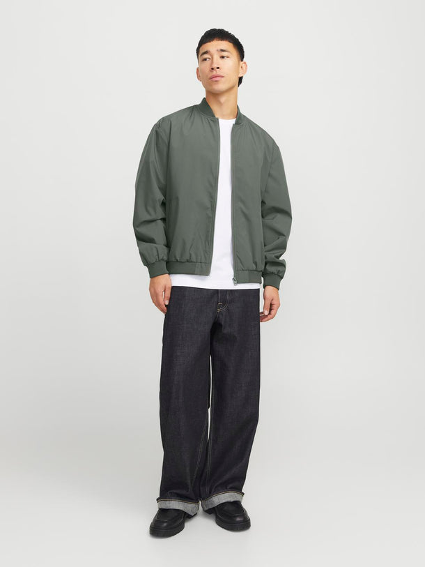 Product CAMPERA CHARGE BOMBER - Agave Green - Image 4