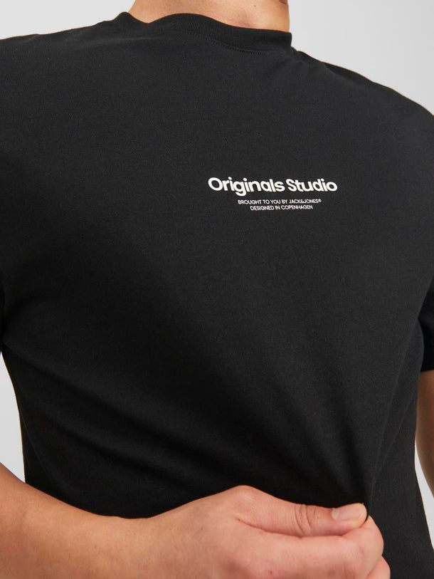 Product CAMISETA VESTERBRO - Black - Image 3