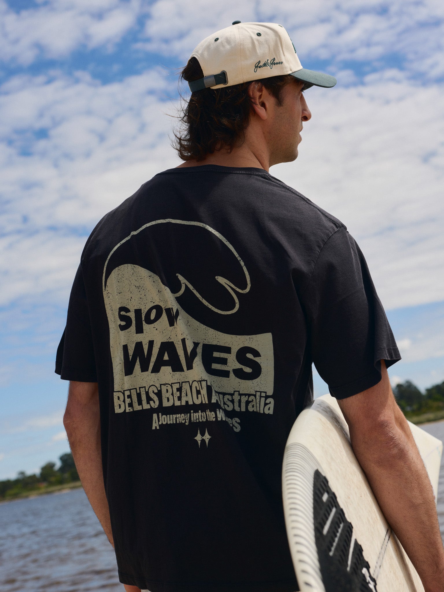 CAMISETA SLOW WAVES-Black