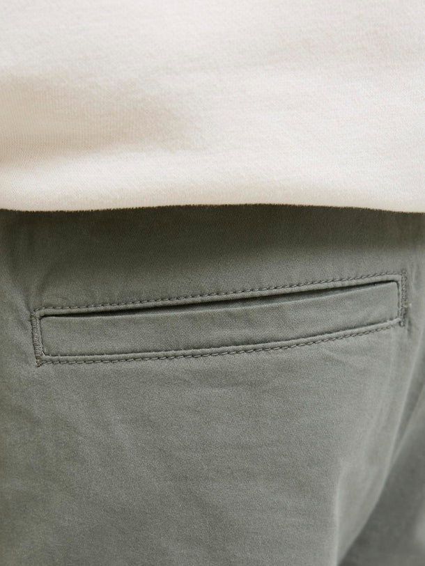 Product PANTALÓN RELAXED CON CINTURA ELÁSTICA KANE JNR - Mulled Basil - Image 7