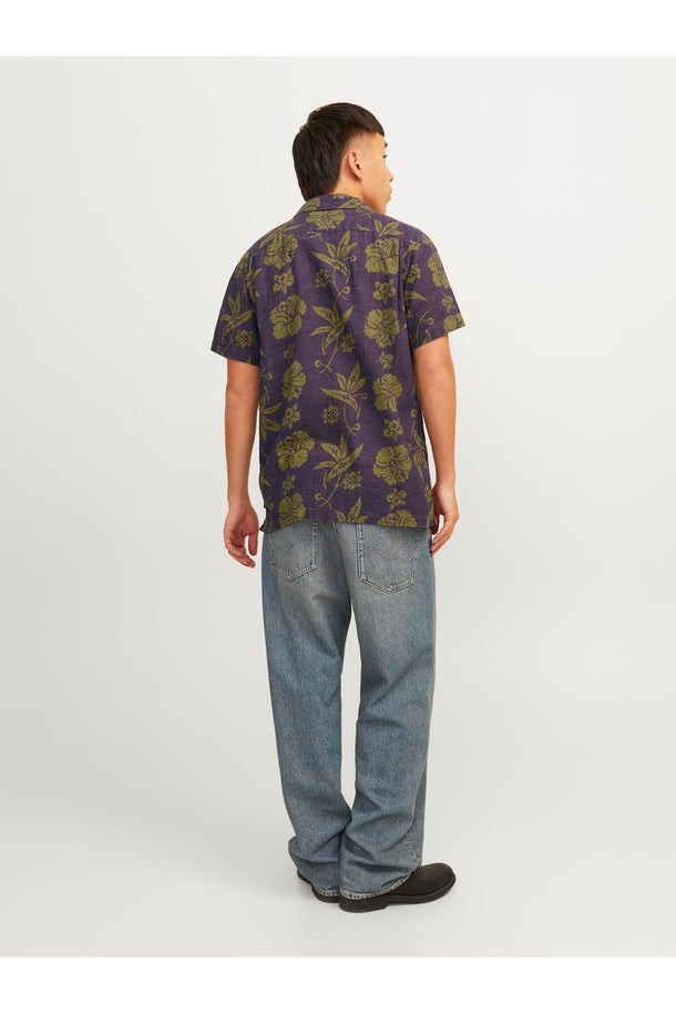 Product CAMISA FLORES - Plum Perfect AOP:COMFORT FIT - Image 4