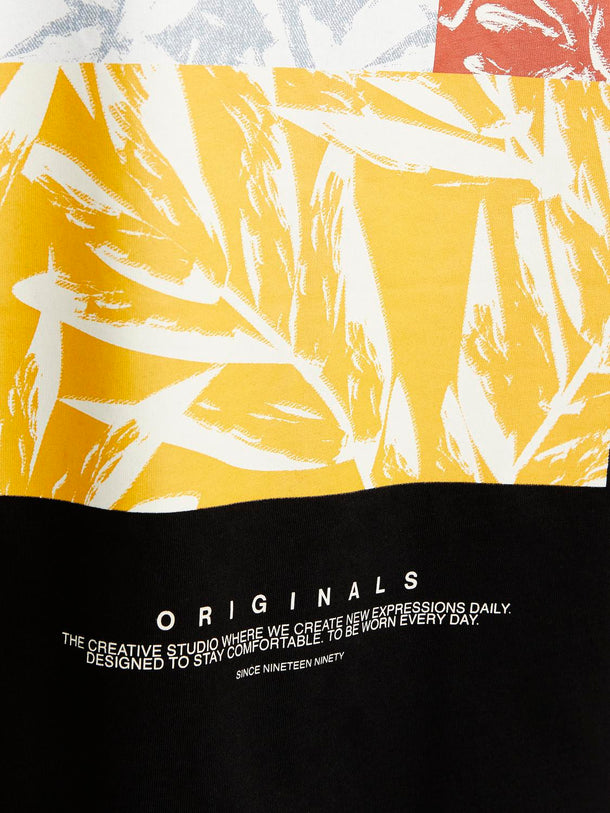Product CAMISETA SPLIT CREW - Black - Image 4
