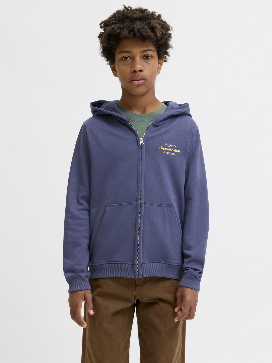 5057367