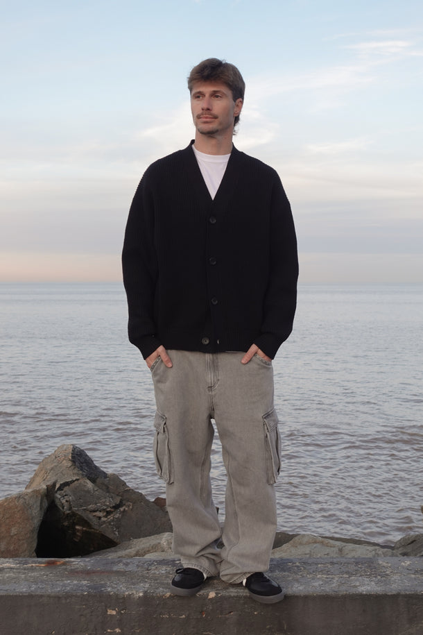 Product SWEATER DASH - Black - Image 1