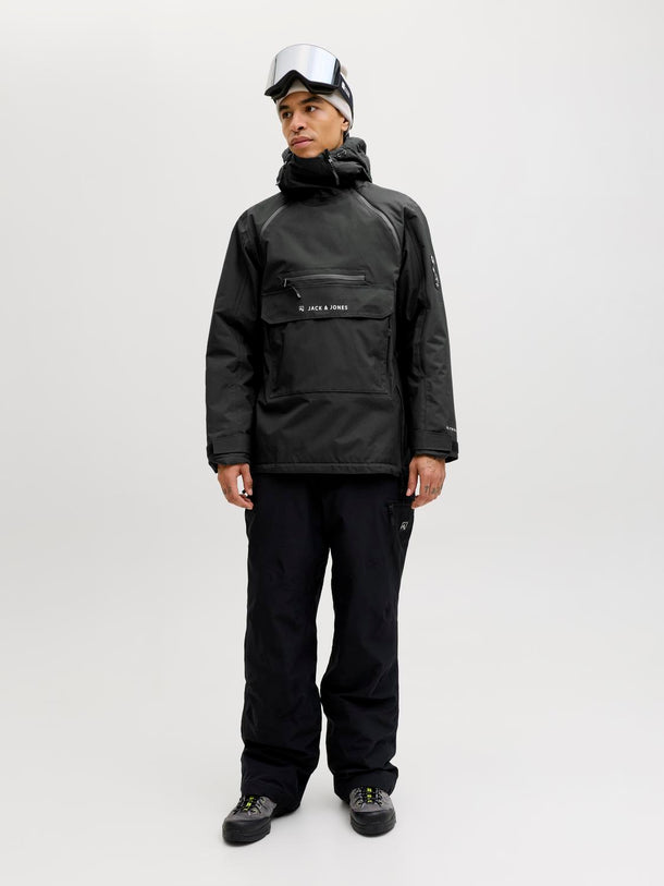 Product SKI CAMPERA ANORAK TÉCNICA ARENNE-Black Beauty Detail:JJ BRANDING - Image 2