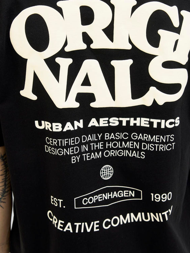 Product CAMISETA RELAXED ESTAMPADA TAVIRA - Black - Image 4