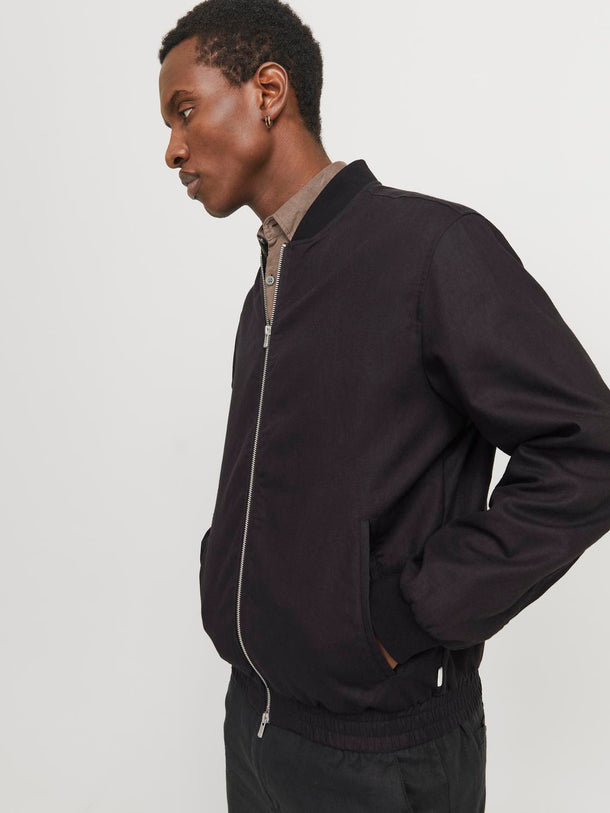 Product CAMPERA BOMBER DE LINO LEISTER - Black - Image 15