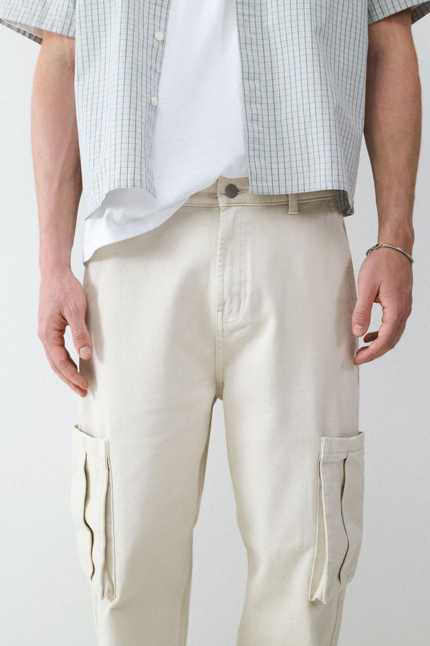 Product PANTALÓN CARGO STRAIGHT BMK-Beige - Image 6