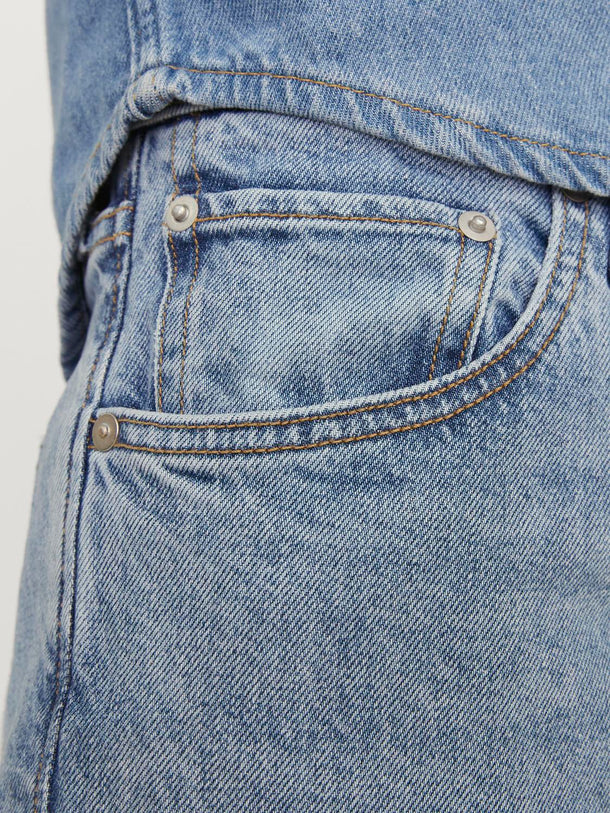 Product JEAN CHRIS CLASSIC 479-Blue Denim - Image 7