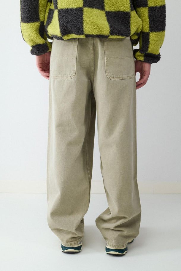 Product PANTALÓN SKATER-Khaki - Image 3