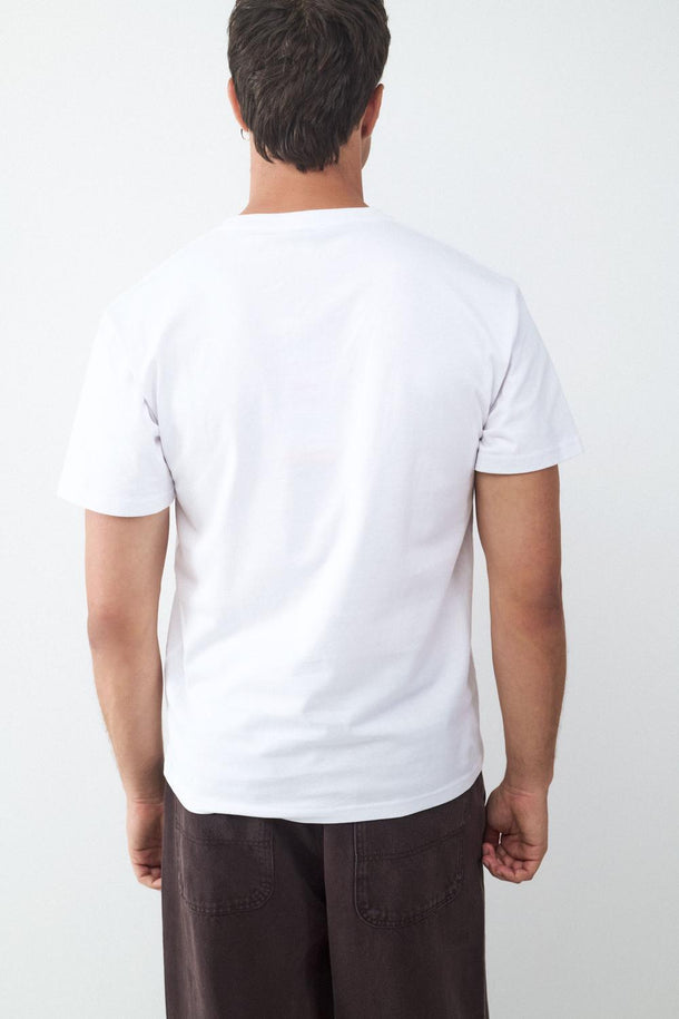 Product CAMISETA MANGA CORTA RELAXED BMK-White - Image 3