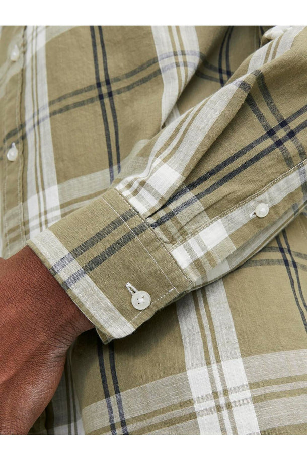 Product CAMISA BLUBROOK - Olive Night Fit:COMFORT FIT - Image 6