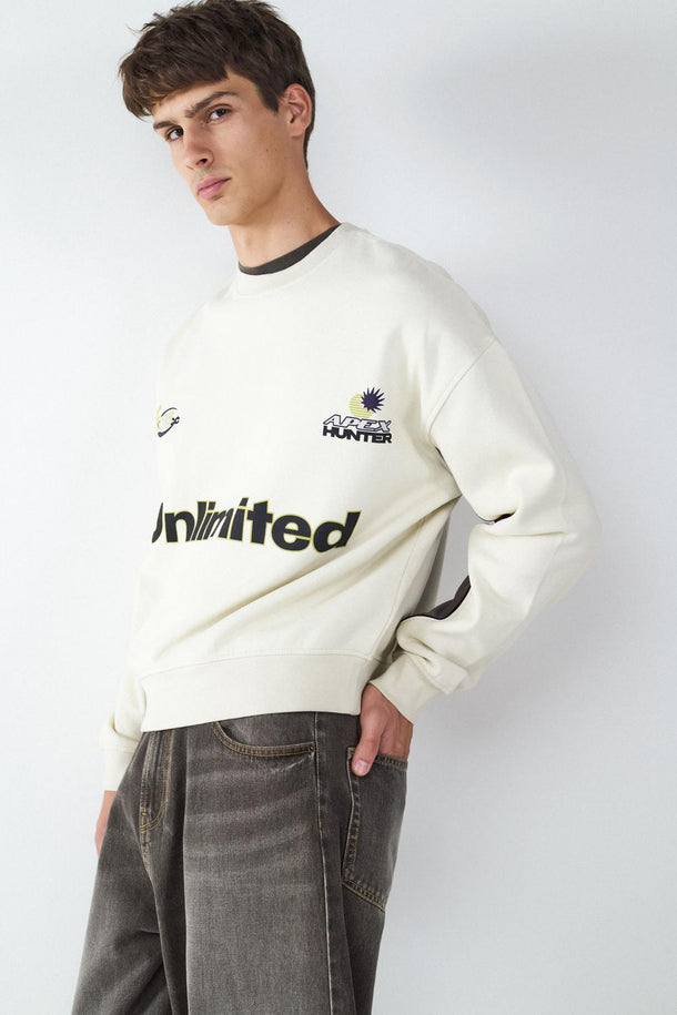 Product BUZO RELAXED FOOTBALL BMK-White - Image 5