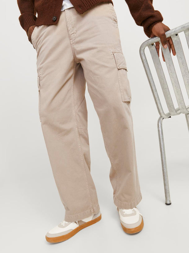 Product PANTALÓN CARGO ATLAS-Plaza Taupe - Image 4