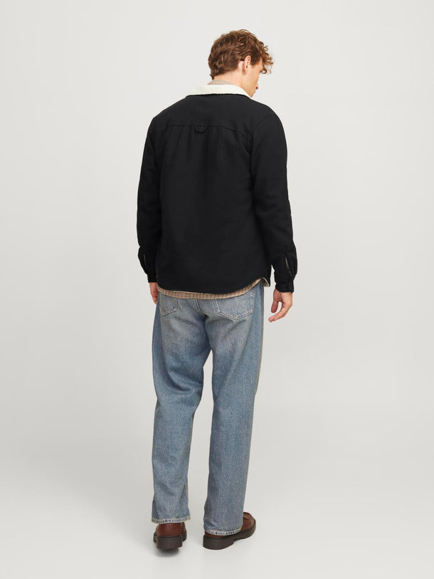Product SOBRECAMISA ZAC TEDDY - Black - Image 4