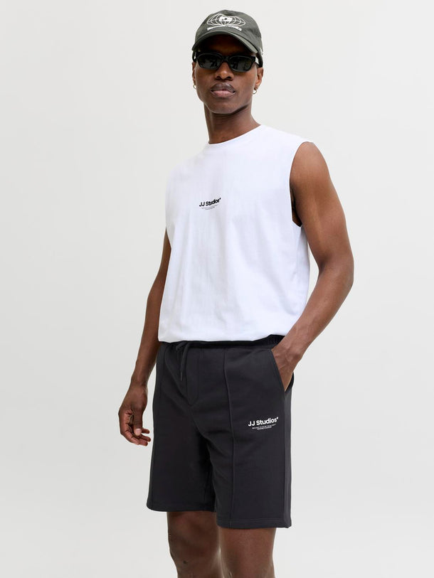 Product BERMUDA DEPORTIVA KANE - - Image 3
