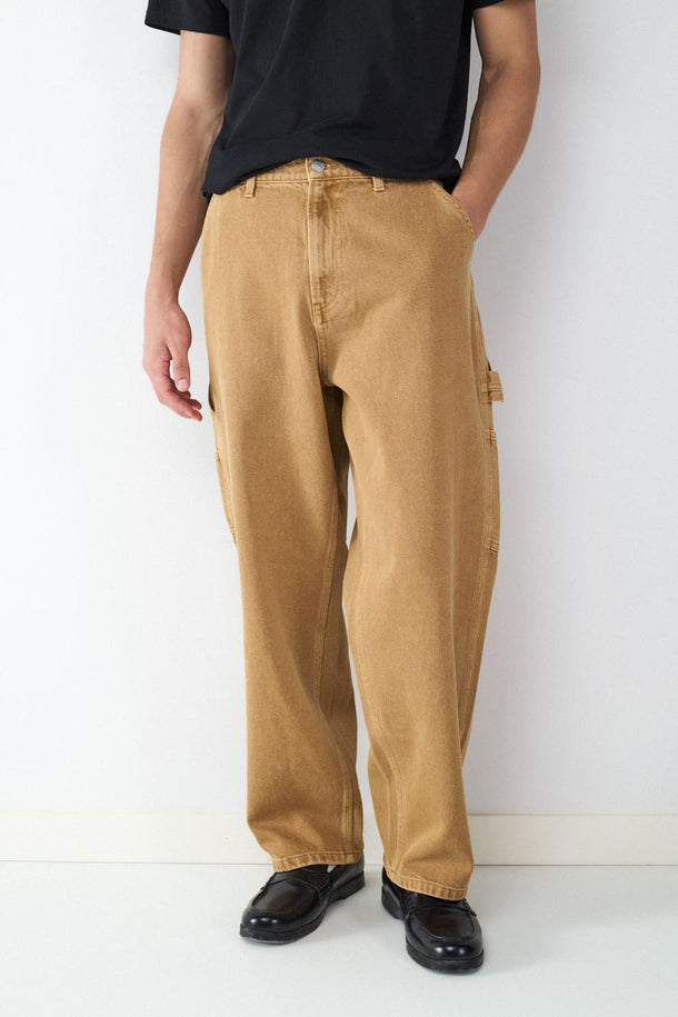 Product PANTALÓN CARPENTER BMK-Camel - Image 1