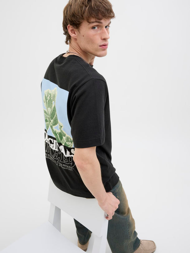 Product CAMISETA RELAXED ESTAMPADA TAVIRA - Black - Image 3