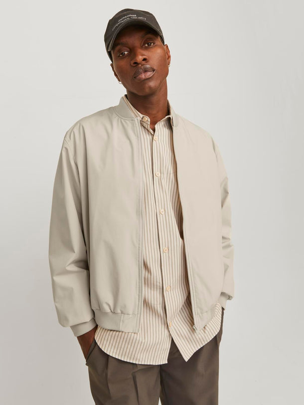 Product CAMPERA CHARGE BOMBER - Moonbeam - Image 6