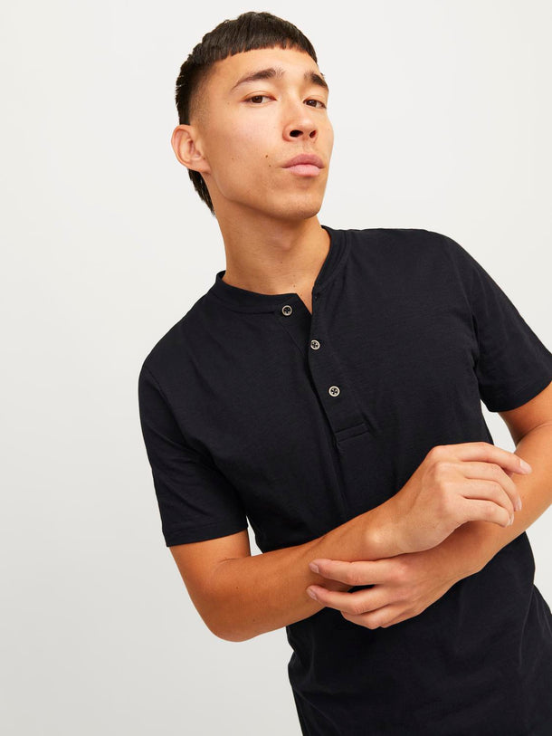 Product CAMISETA HENLEY-Black - Image 6