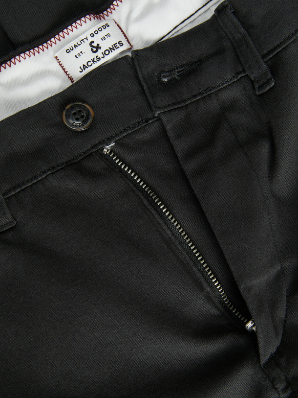 Product PANTALÓN CHINO DAVE - Black - Image 3
