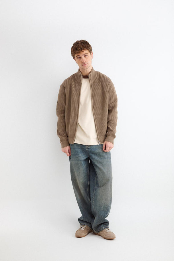 Product CHAQUETA DE ALGODON CON CIERRE BMK- - Image 4