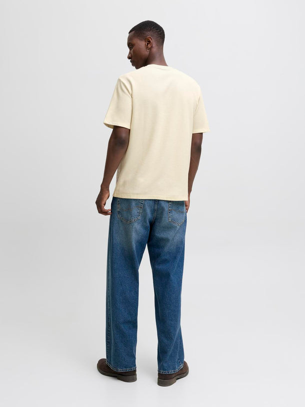 Product CAMISETA RELAXED CON TEXTURA AUSTIN-Antique White Detail:MELANGE - Image 4