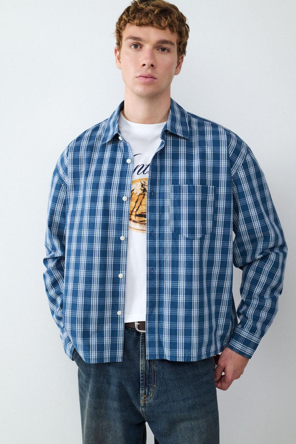 Product CAMISA DE MANGAS LARGAS BOXY-Baby Blue - Image 1