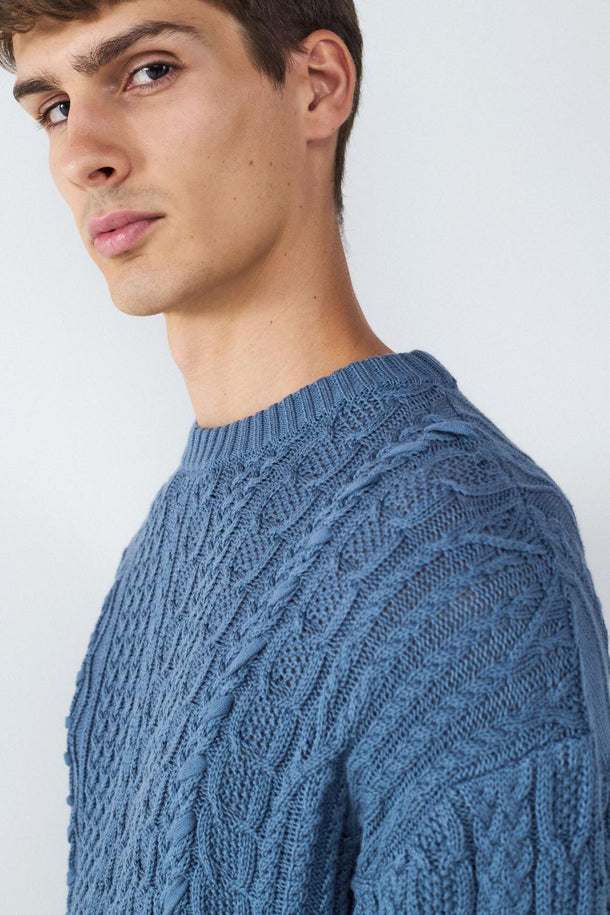 Product SWEATER CUELLO REDONDO CABLES BMK-NAVY BLUE - Image 5