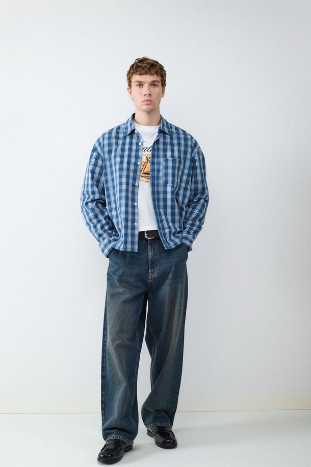 Product CAMISA DE MANGAS LARGAS BOXY-Baby Blue - Image 2