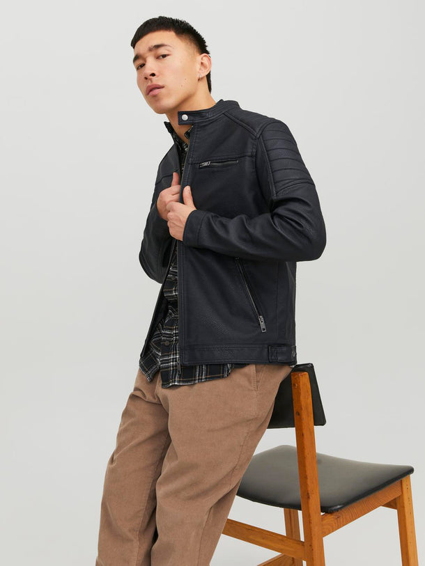 Product CAMPERA ROCKY - Black Pattern:PU - Image 7