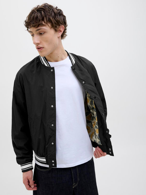 Product CAMPERA BOMBER ALMERIA - Black - Image 4