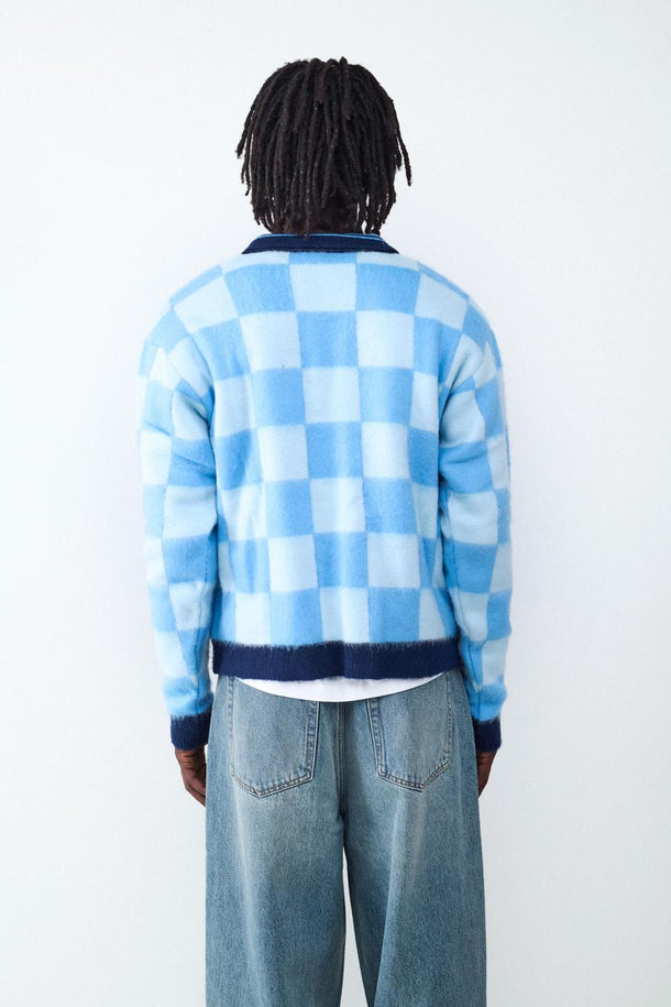 Product SWEATER CUELLO EN V BASEBALL-Light Blue - Image 3
