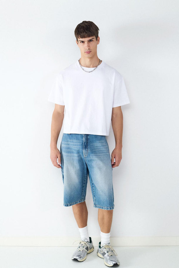 Product CAMISETA BOXY BMK - White - Image 2