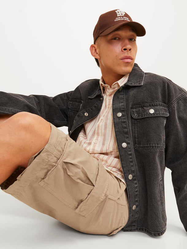 Product SHORT CARGO TUCKER-Dune Detail:SOLID - Image 7